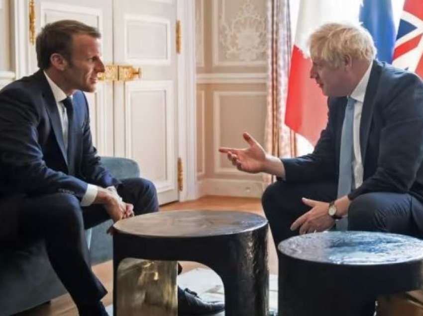 Macron dhe Johnson zotohen se do vazhdojnë mbështetjen për Ukrainën