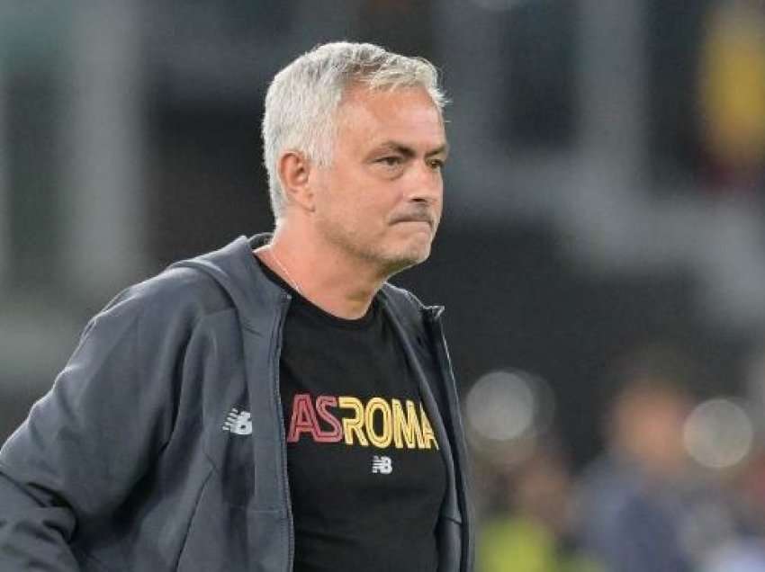 Mourinho: Më duket e tepërt të flasim për titull