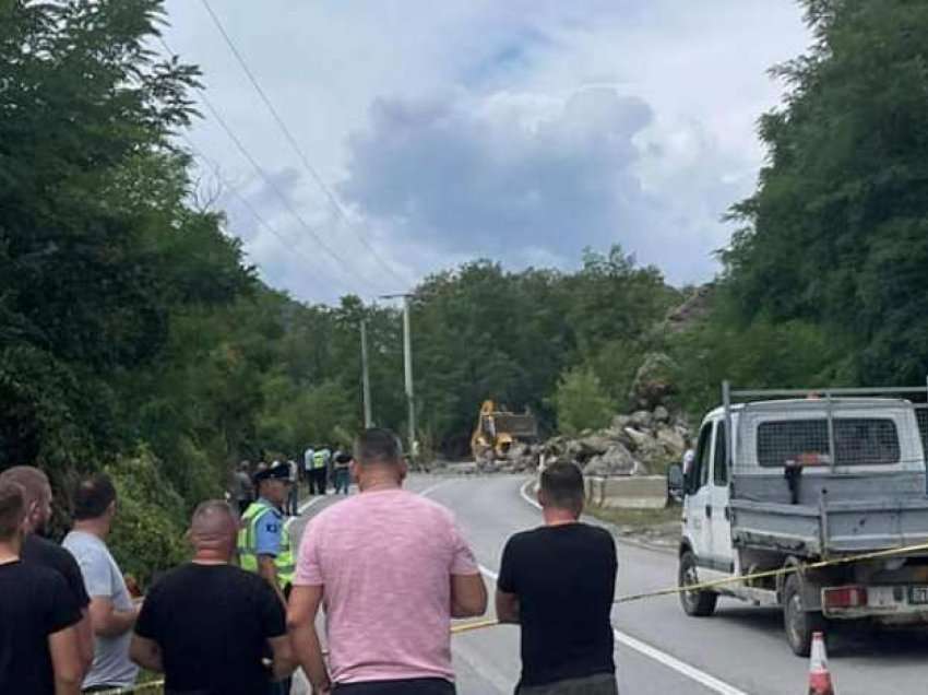 Raportohet se është shembur “Dudi Kërrshit”, bllokohet rruga Mitrovicë -Zveçan