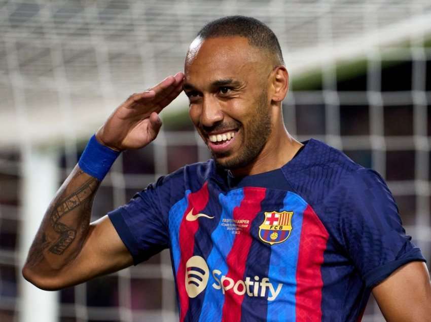 Barcelona pret oferta për Aubameyang