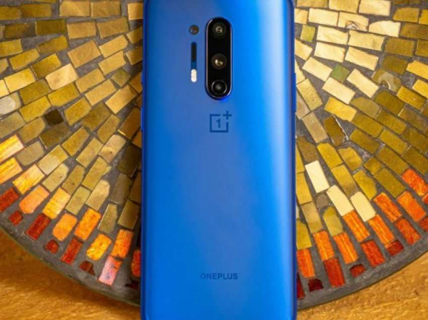 OnePlus po rekturon testues për OxygenOS13 Closed Beta për OnePlus 8 dhe 8 Pro