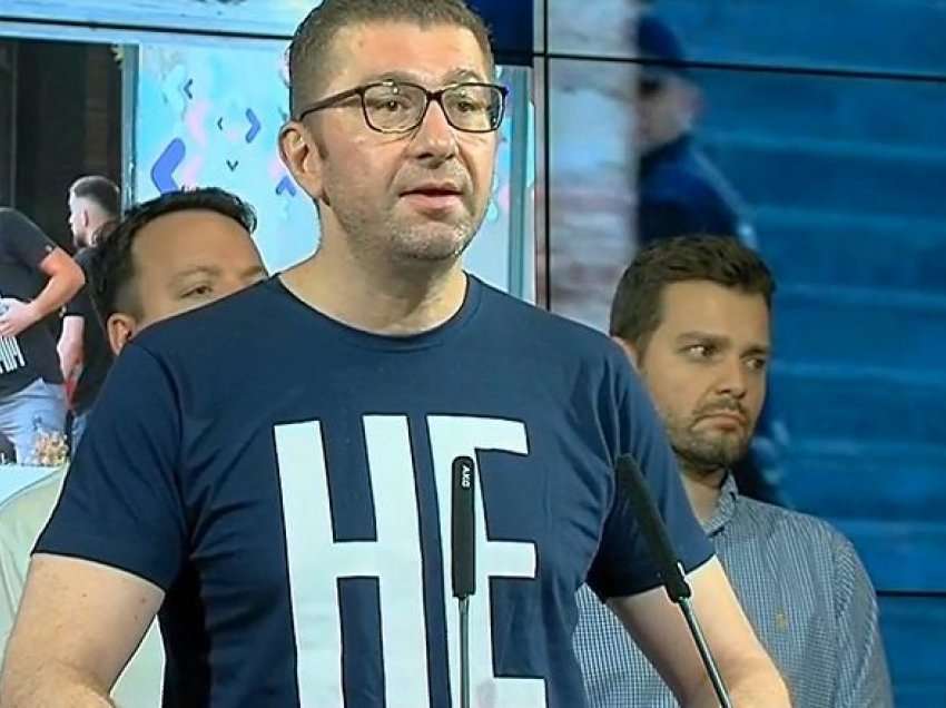 Mickoski: Nga nesër do të vazhdojnë konsultimet me partnerët e koalicionit për referendumin