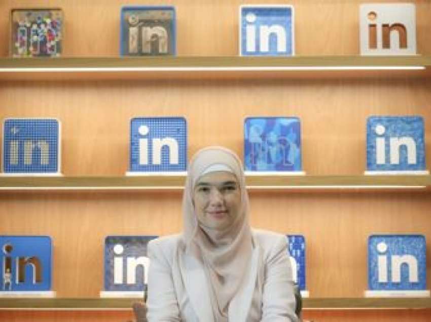 Hava Maloku, e vetmja nga Kosova që punon në LinkedIn