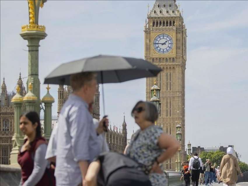 Gjendje emergjence/ Londra merr vendimin e pazakontë për shkak të thatësirës, nis nga 24 gushti