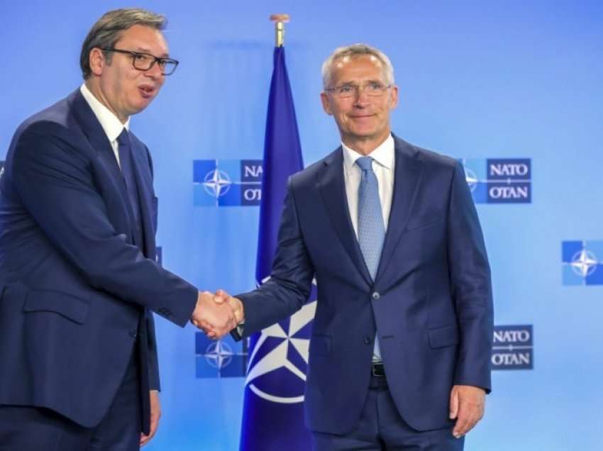 Stoltenberg: Kosova dhe Serbia të shmangin përshkallëzimin e situatës