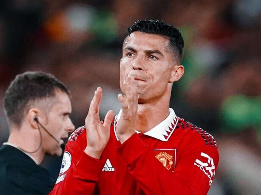 Cristiano Ronaldo i vendosur të largohet nga ‘Old Trafford’ 