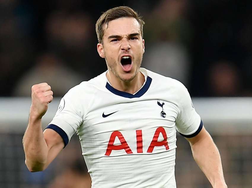 Nisin negociatat për mesfushorin e Tottenham