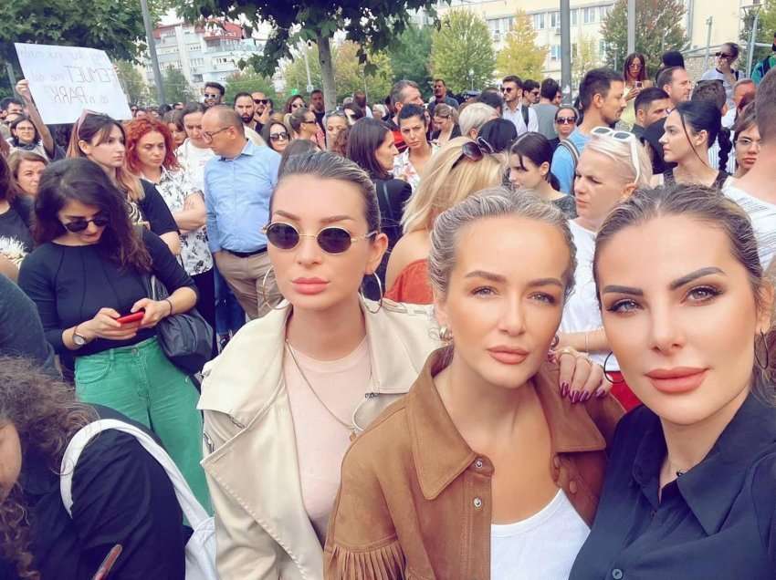 Edhe Duda Balje e Adriana Matoshi iu bashkuan protestës për rastin e 11-vjeçares