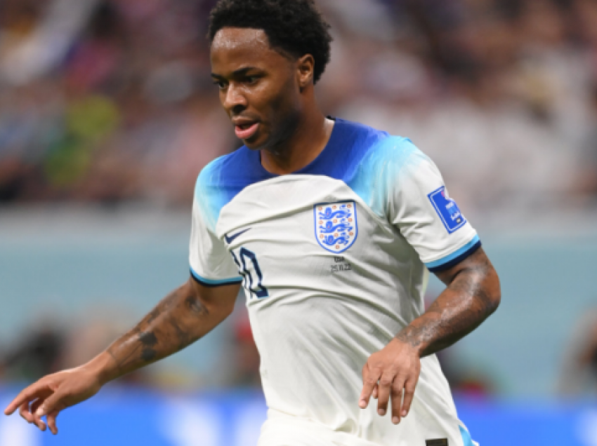 Sterling mungon sonte për Anglinë