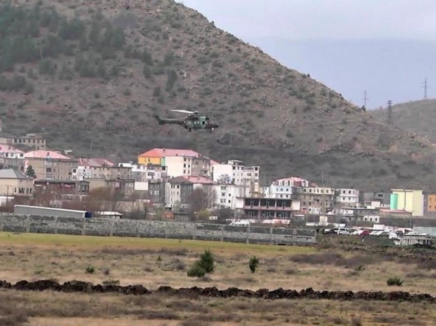 Bulqizë/ U rrëzua në kasollen e bagëtive, 60-vjeçarja përfundon me helikopter tek Trauma