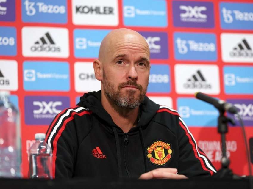 Ten Hag konfirmon se United duan të nënshkruajnë me një sulmues në janar