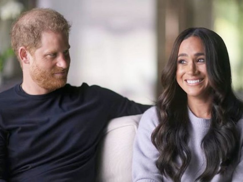 Zbulohet dhe se si Harry & Meghan ia kanë shënuar emrin në telefon njëri-tjetrit