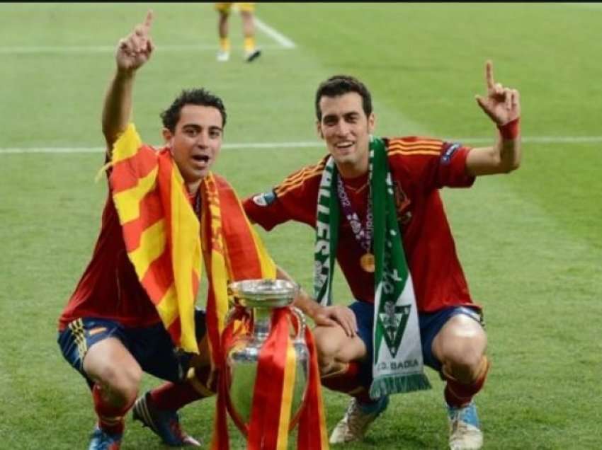 Xavi thur elozhe për Busquets