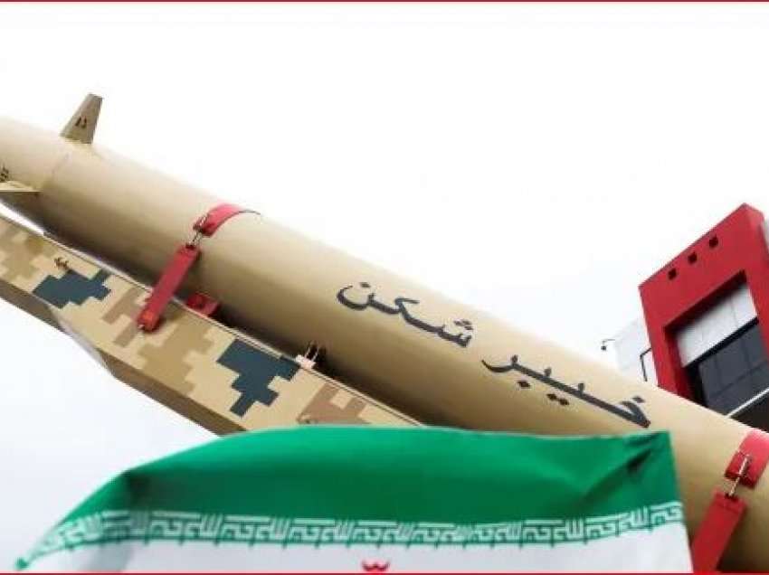 Rusia nuk kënaqet vetëm me dronet iraniane, Putin kërkon mbi 200 raketa balisitke nga regjimi i Teheranit