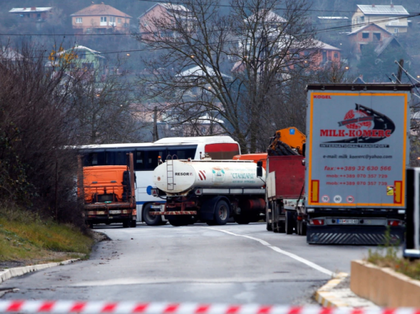 Kosova urgjentisht të blejë helikopterë – Situata në veri alarmante, policët me lëvizje të kufizuara