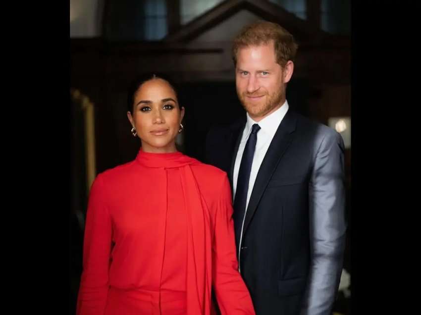 “Meghan humbi fëmijën për…”/ Prince Harry akuzon shtypin britanik