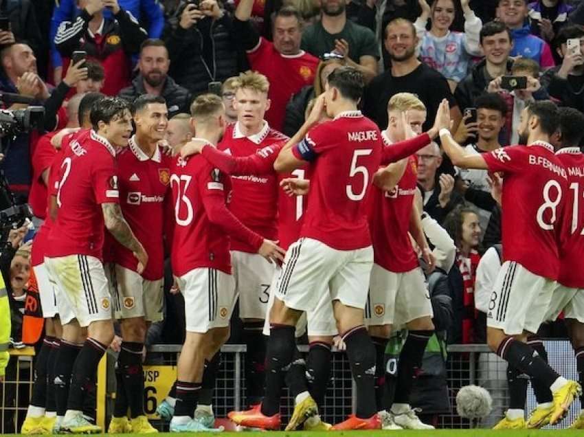 Manchester United synon të vijojë me ripërtëritjen e skuadrës