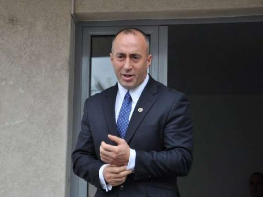 Haradinaj thirr vendet mike të Kosovës e Serbisë të heqin barrikadat: Të festojmë fundvitin si europianë