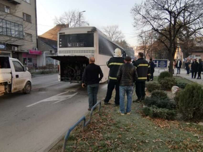 Digjet një autobus në Kumanovë