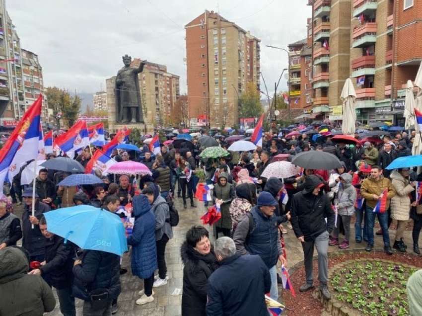 Deputeti shqiptar bën deklaratën e fortë: Vetëm në Parlamentin e Shqipërisë nuk flitet për veriun e Kosovës, Vuçiq kërkon...!