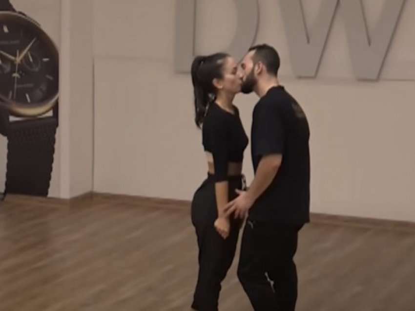 Kush ishte e fejuara që balerini e la prej Elhaida Danit dhe përpjekjet e çiftit për ta fshehur historinë në “DWTS”