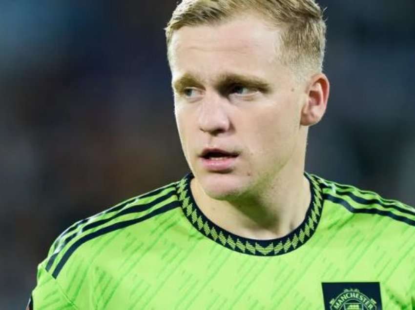 Van de Beek tregon vetë kur t’i duhet të largohet nga Man Utd