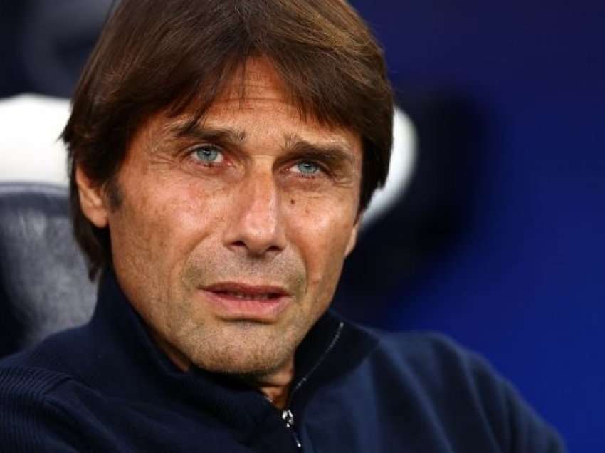 Conte flet për rinovimin me Tottenhamin