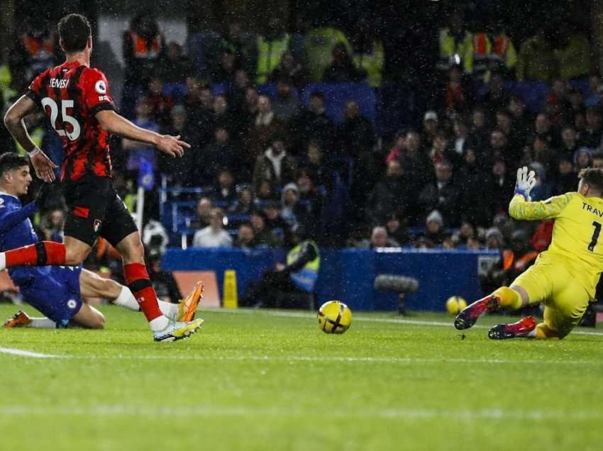 Chelsea nuk gabon, triumfon ndaj Bournemouth-it