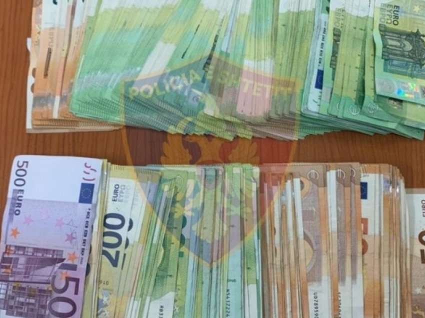 Sekuestrohen mbi 28 mijë euro të padeklaruara në Morinë, ndalohen dy shtetas nga Gjilani