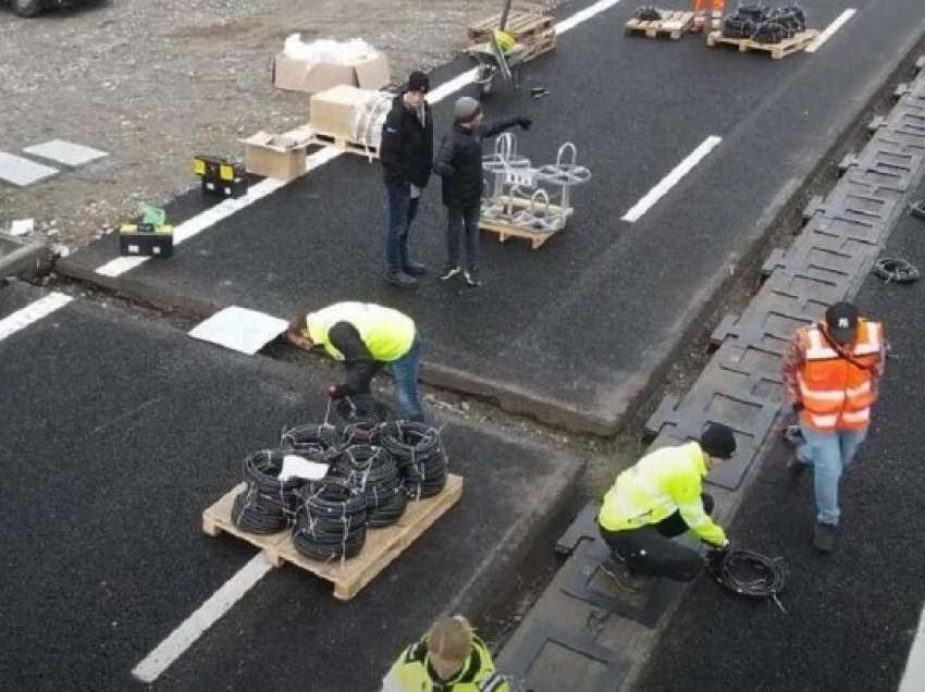 Rruga e parë me teknologji të mbushjes pa tela për automjetet elektrike po ndërtohet në Gjermani