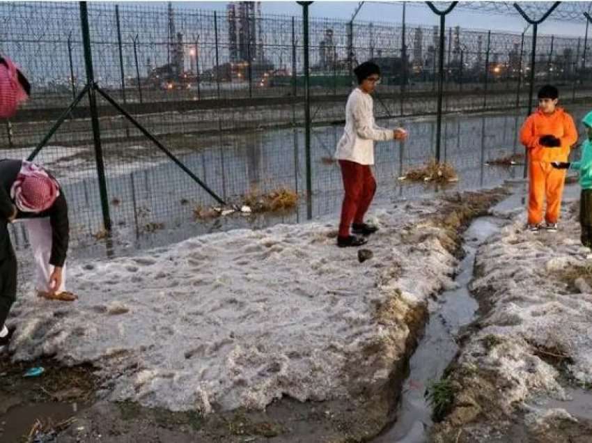 Kuvajti mbulohet nga breshëri i pazakontë