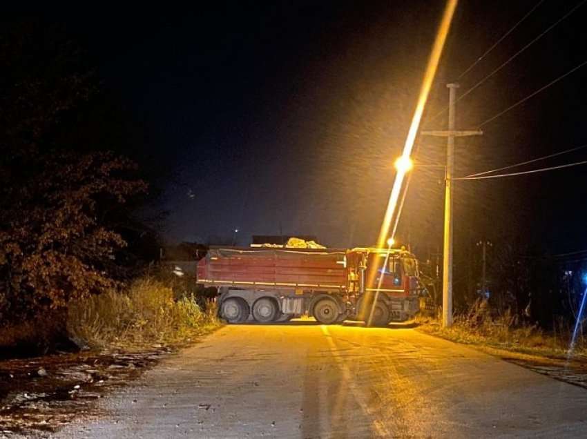 Të gjitha barrikadat janë larguar përveç asaj në fshatin Zupç