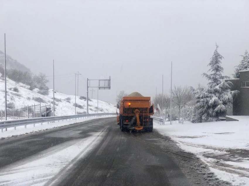 Largohet shiu e bora/ Nesër vendi ‘goditet’ nga masat ajrore të qendrueshme por më të ftohta