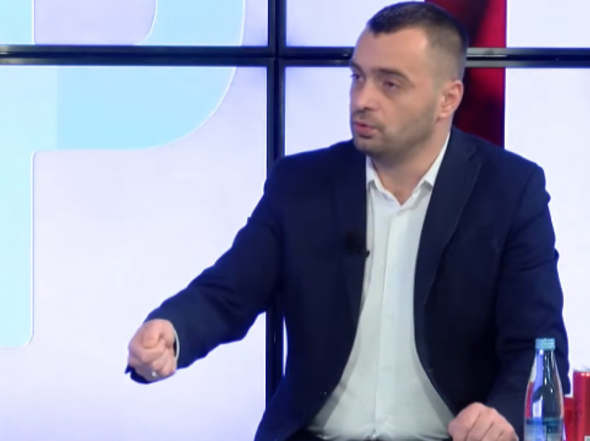 Deputeti i LVV-se komenton shuplakën e Molliqajt ndaj policit