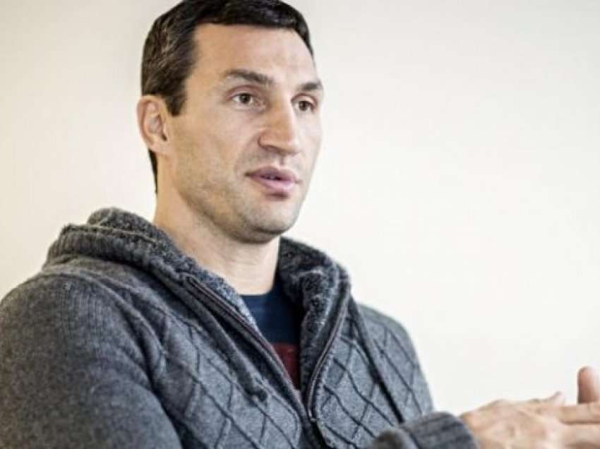 Vladimir Klitschko regjistrohet në ushtrinë ukrainase, i gatshëm të luftojë kundër Rusisë