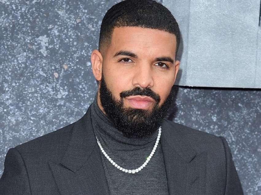 Drake bën këtë veprim pasi mësoi për shtatzaninë e Rihannës