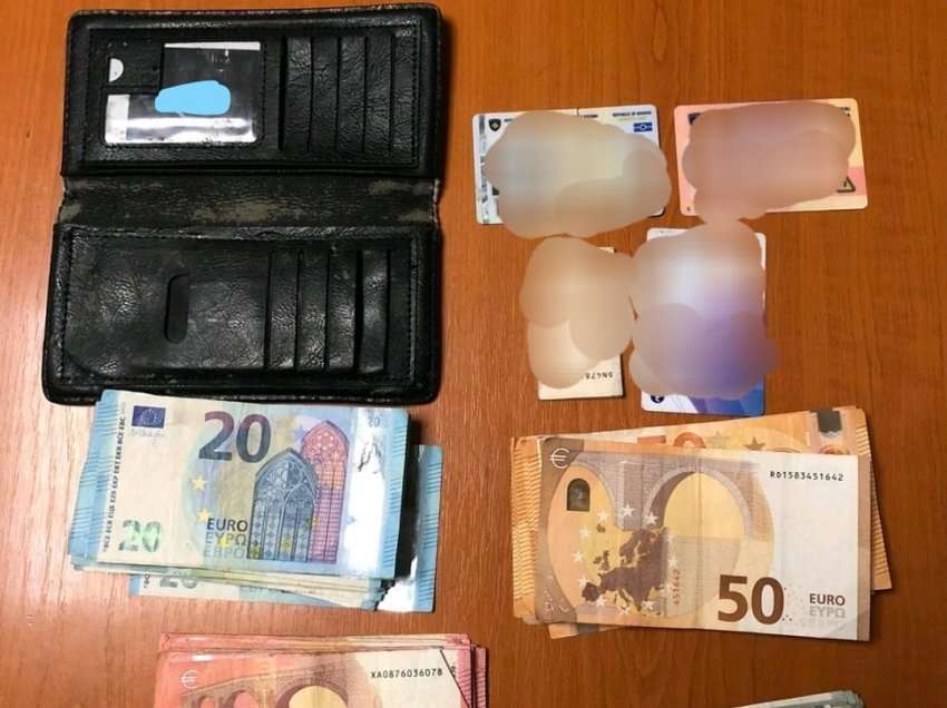 Qytetari nga Ferizaj gjen kuletën me 1 mijë e 860 euro, ia kthen pronarit