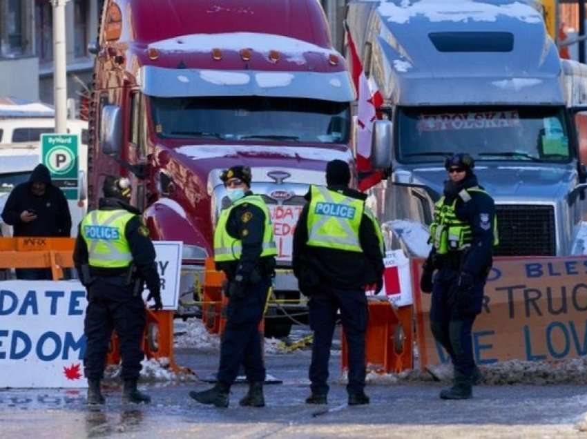 Kryeministri kanadez bën thirrje të ndalen protestat e shoferëve të kamionëve