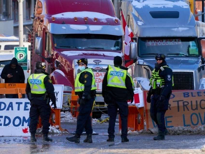 Fillojnë arrestimet në protestat kundër vaksinave në Kanada