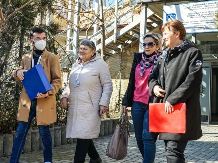 Dorëzohen 80 kallëzime penale për krime lufte në Gjakovë