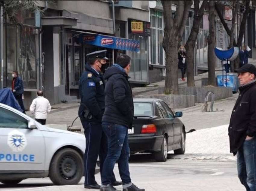 ​Policia në Prizren gjobiti 82 persona dhe dy biznese për mosrespektimin e masave anti-COVID