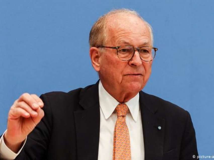 Wolfgang Ischinger përballet me akuza për përfitime personale