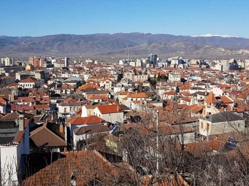 Shtrenjtimi i druve të zjarrit/ Dimri shton kostot e familjeve në zonat e ftohta