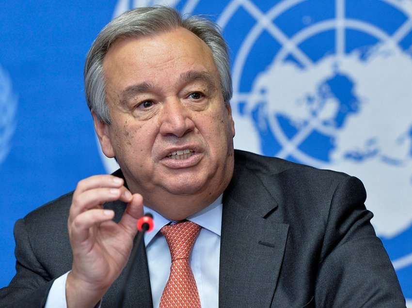 Guterres bën thirrje që bota të ndihmojë Pakistanin