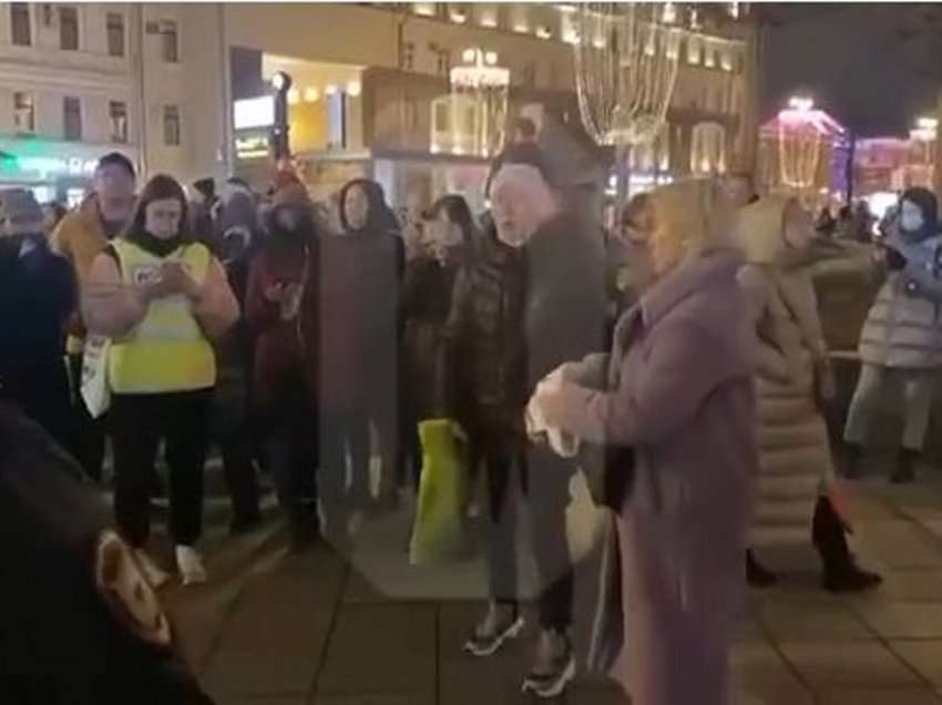 Vijojnë protestat kundër Putin, rreth 2700 të arrestuar në Rusi