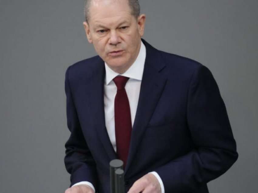 Scholz: Rusia do të paguajë “çmim të lartë” për pushtimin e Ukrainës