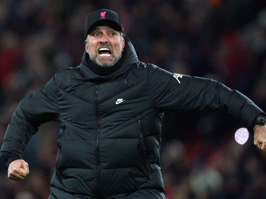 Jurgen Klopp u dërgon mesazh tifozëve të Liverpoolit “në kohë të errëta” pas triumfit në Carabao Cup