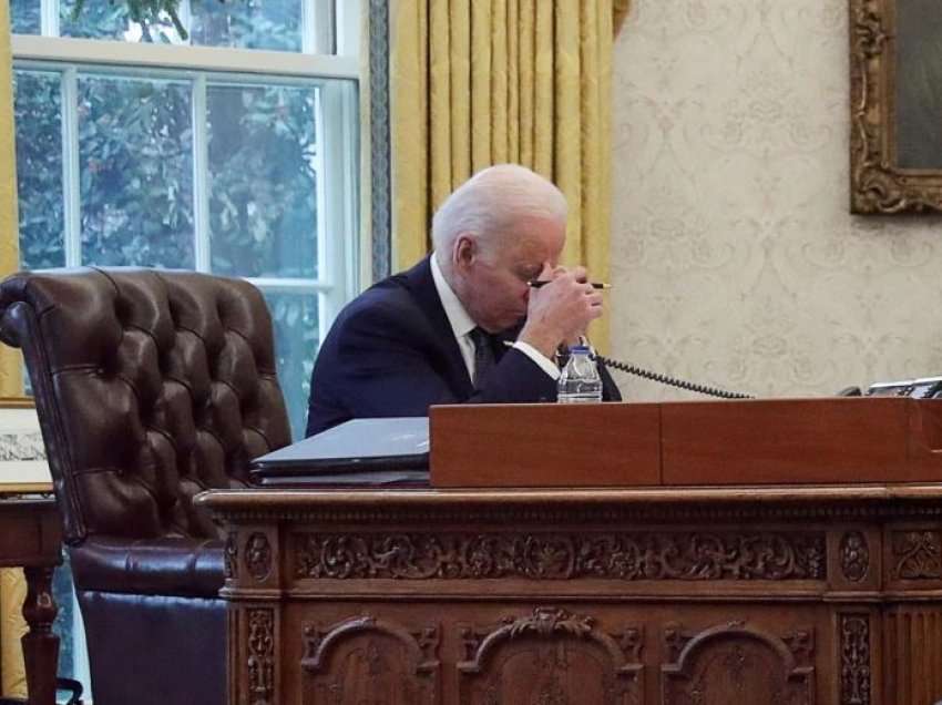 Biden do të bisedojë me presidentin ukrainas