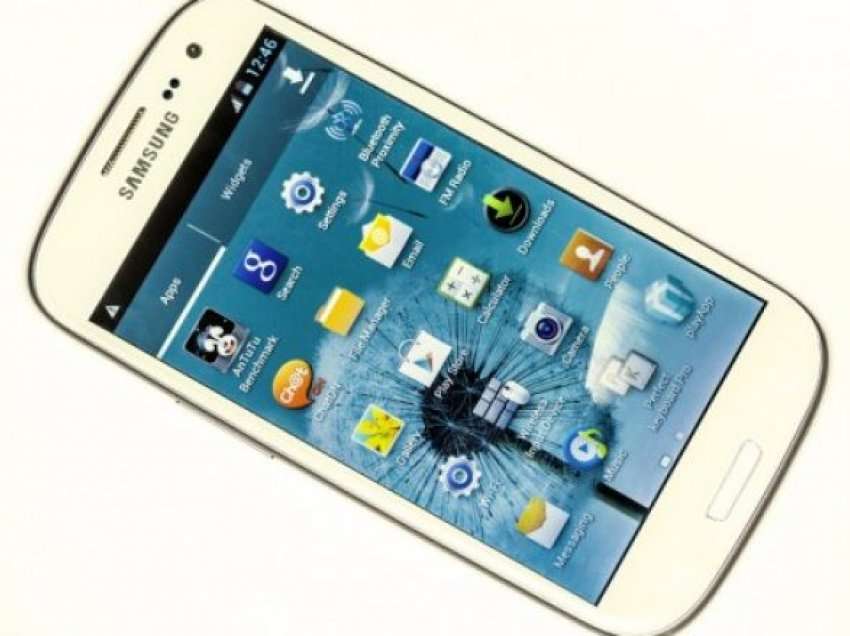 Modeli legjendar i Samsung punon me Androidin më të ri – bëhet fjalë për Galaxy S III