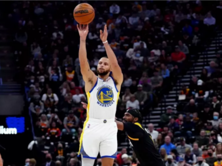 Curry vendos një tjetër rekord historik në NBA